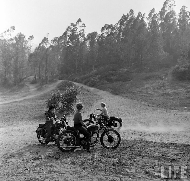 Как выглядели байкерши в 1940-х