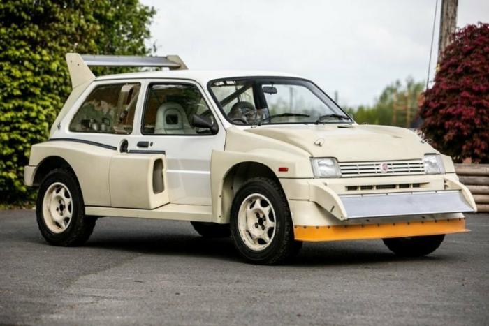 Новый раллийный хэтчбек MG Metro 6R4 из 80-х будет продан на аукционе