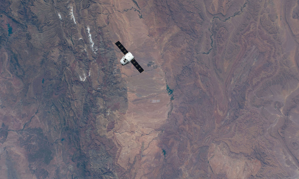 Свежие снимки, сделанные с орбиты Земли. Фото