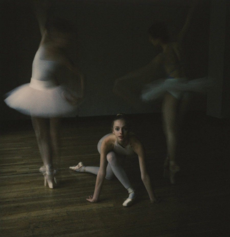 Мир балерин в честных снимках. Фото