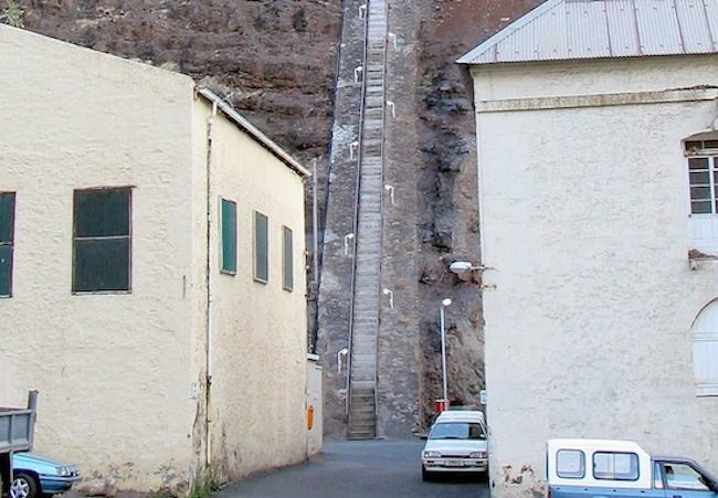Длинная лестница на острове Святой Елены