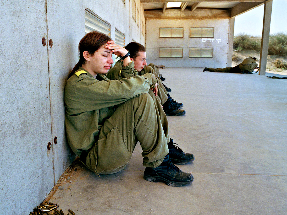 Девушки израильской армии на снимках Рэйчел Папо