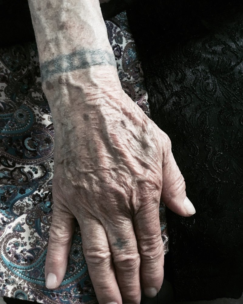Как меняется вид татуировки за десятилетия. Фото