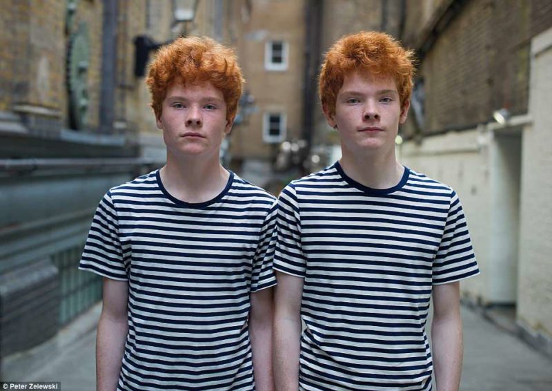 Фотограф показал, какими разными могут быть близнецы. ФОТО