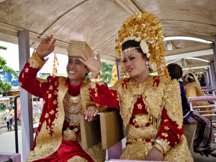 Свадебные наряды и традиции в разных странах мира