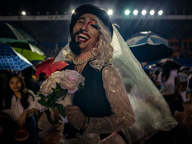 В столице Филиппин выбрали самого красивого представителя ЛГБТ-сообщества. Фото