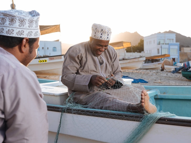 Фотограф показал будни рыболовов в Омане. Фото