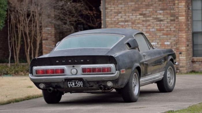 Единственный в своём роде Shelby GT500