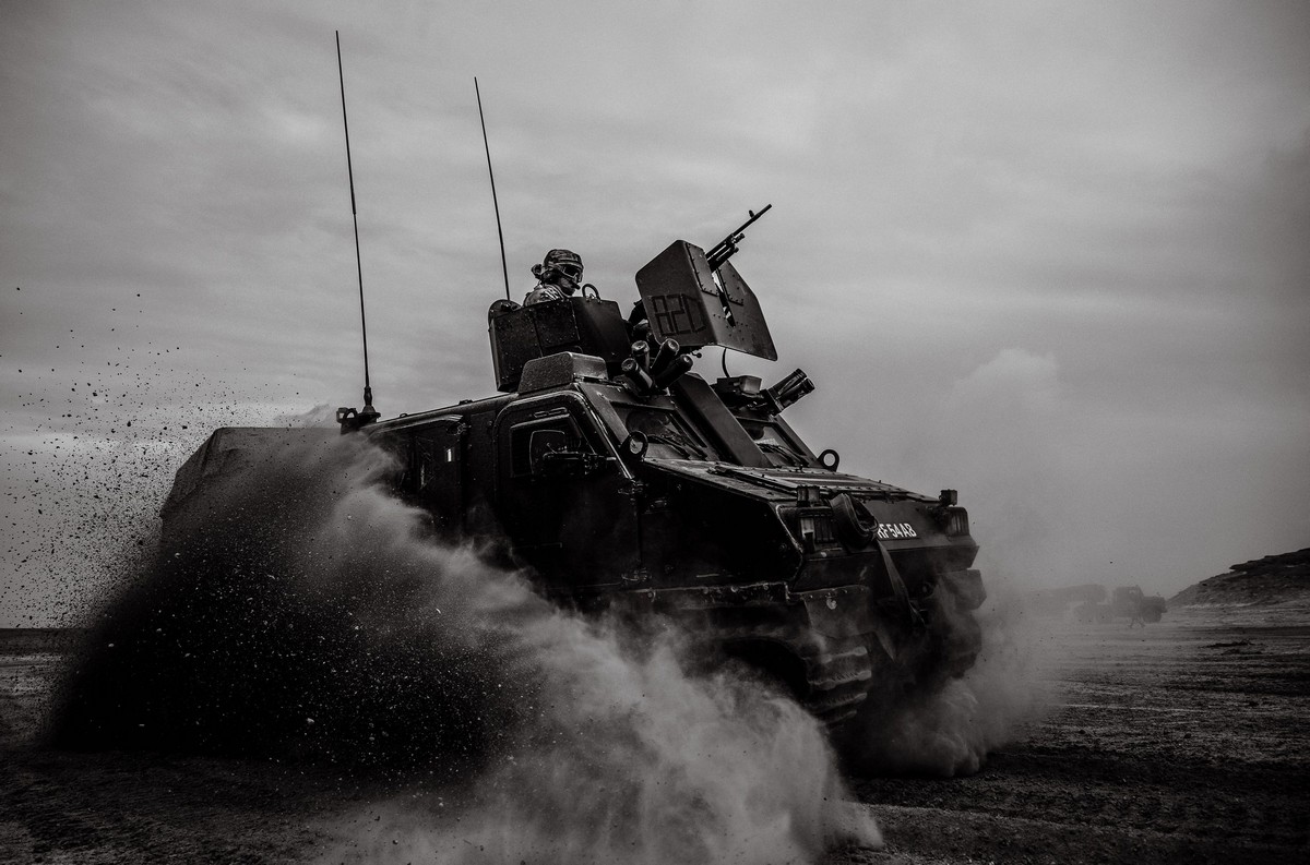 Лучшие снимки с конкурса военной фотографии ВМС Великобритании