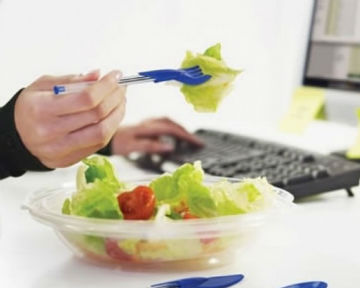 Обеды в офисе повышают продуктивность труда
