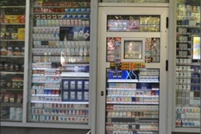 Неспециализированным магазинам хотят разрешить торговать алкоголем и сигаретами
