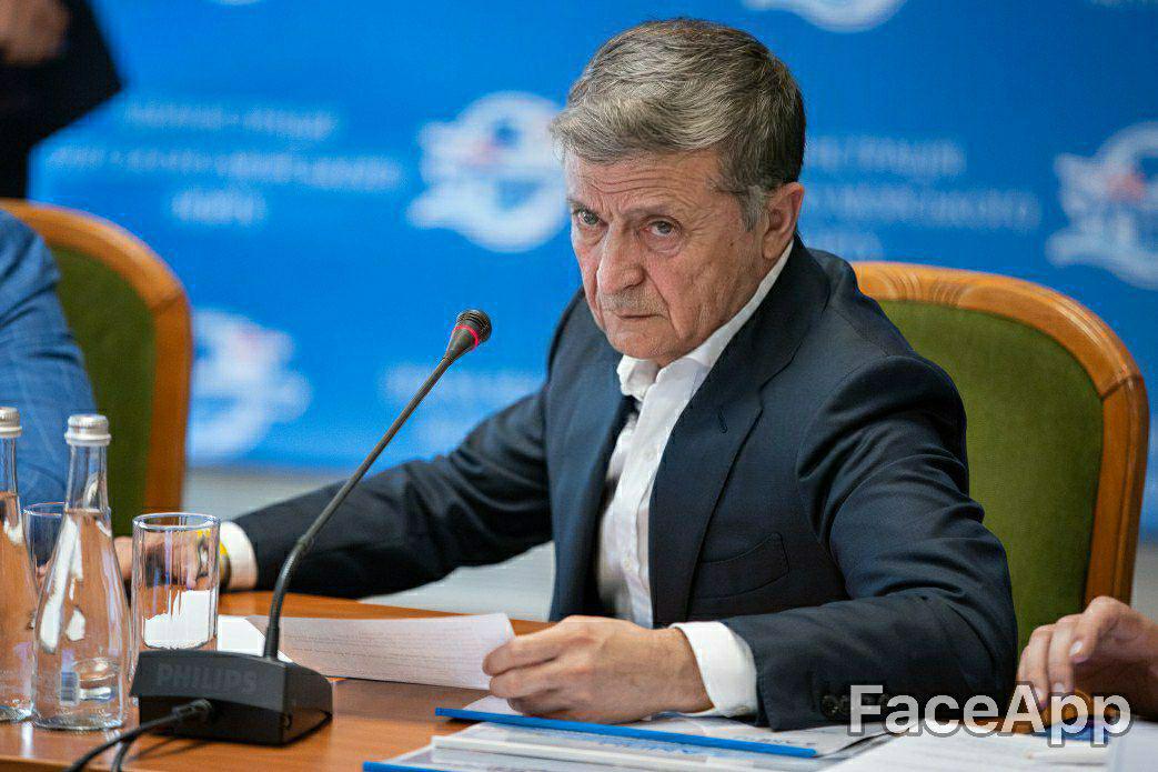 Украинцы массово публикуют «пожилые» фото из Face App: какими будут политики в старости. ФОТО