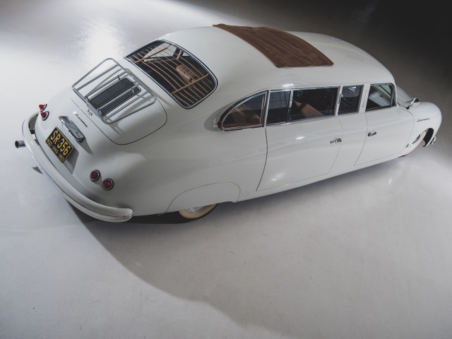 Уникальный лимузин из Porsche 356