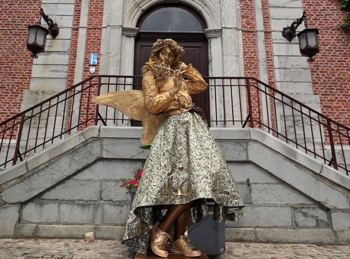 Фестиваль живых статуй в Бельгии
