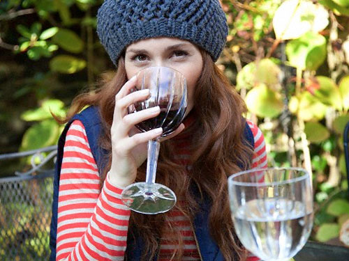 Бокал вина в день существенно снижает риск развития депрессии 