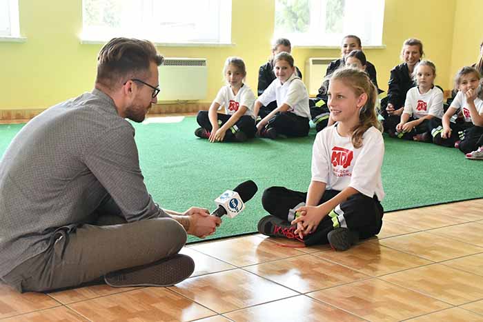 Польское село Мейсце-Оджанськое, в котором рождаются одни девочки