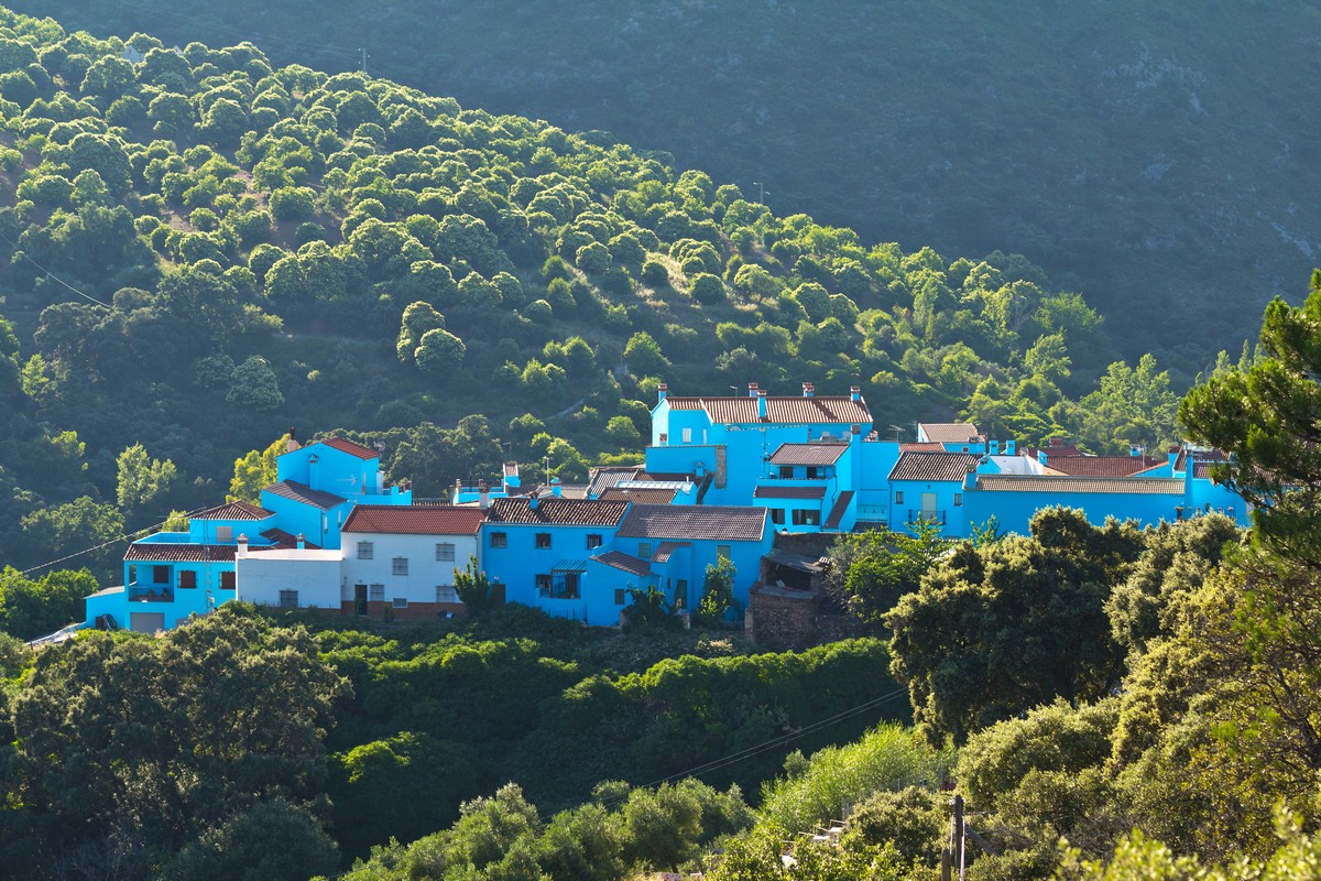 Деревня смурфов в Испании