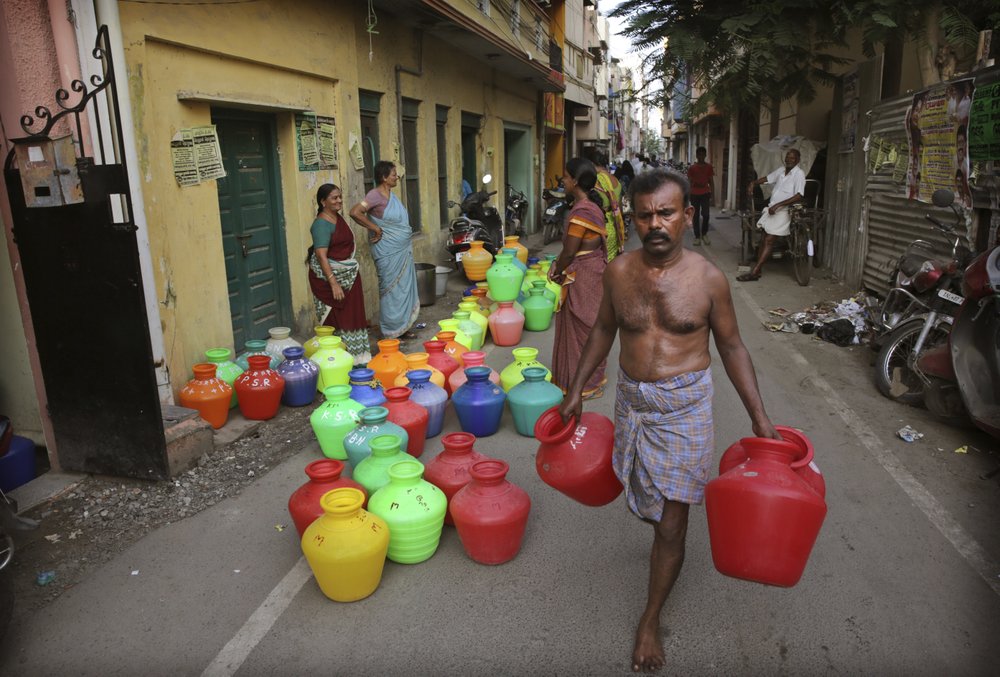 Повседневная жизнь в Индии в ярких снимках. ФОТО