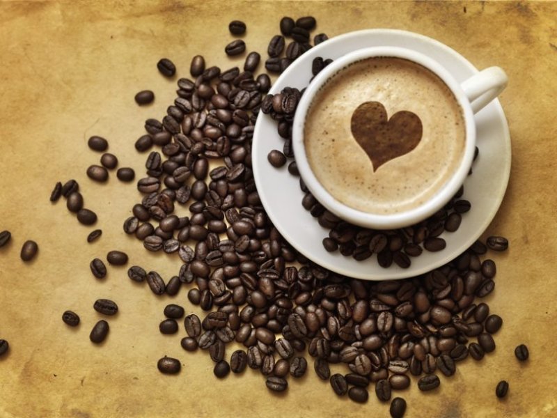 Бодрящий напиток: что происходит с телом, если пить кофе каждый день?