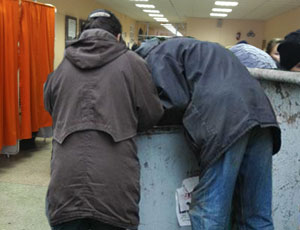 Верховная Рада позволила бездомным голосовать на выборах 