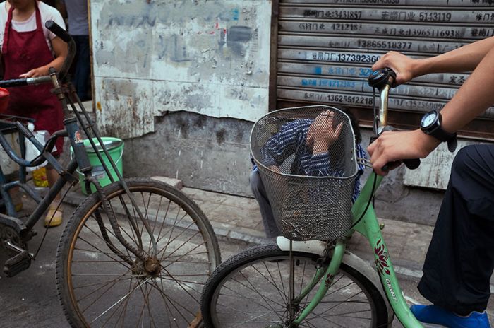 Жизнь в Китае в объективе талантливого уличного фотографа. ФОТО