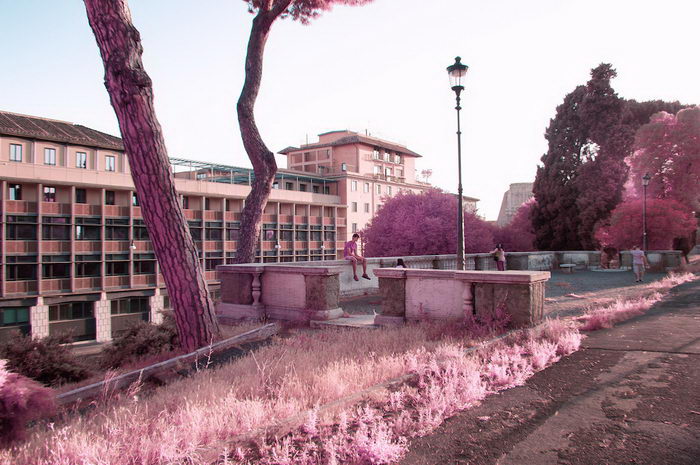 Инфракрасный Рим в фотографиях Milan Racmolnar