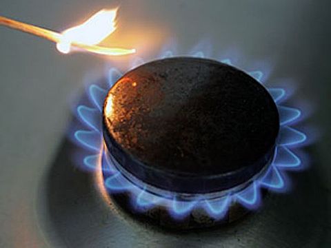 Через 3-5 лет бедные украинцы будут платить за газ меньше