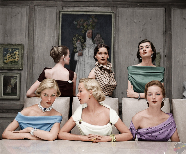 Plunging Necklines in 1950s.