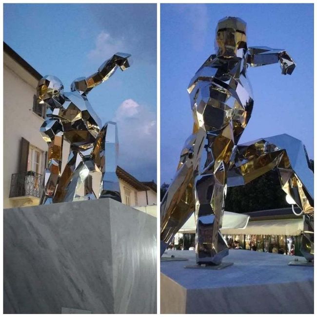 «Человек из стали»: в Италии появился памятник Железного человека. ФОТО