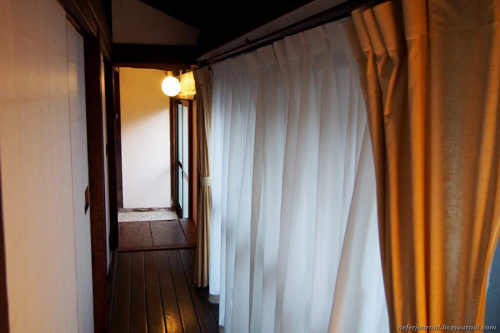 Простота и уют японских домов глазами путешественника. Фото