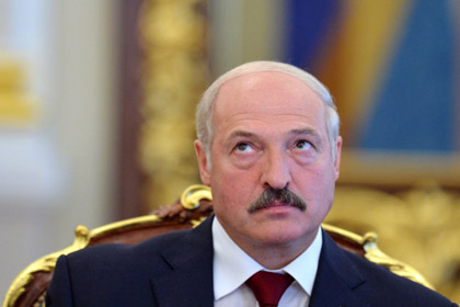 Лукашенко переложил вину за следующую девальвацию на население