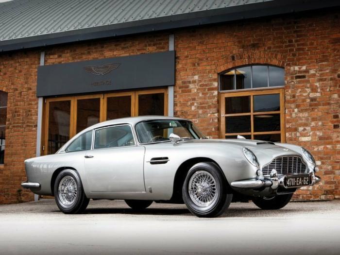 Aston Martin DB5 Джеймса Бонда был продан на аукционе