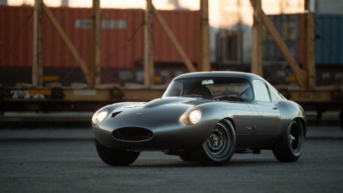 Несколько попыток возродить классический Jaguar E-Type