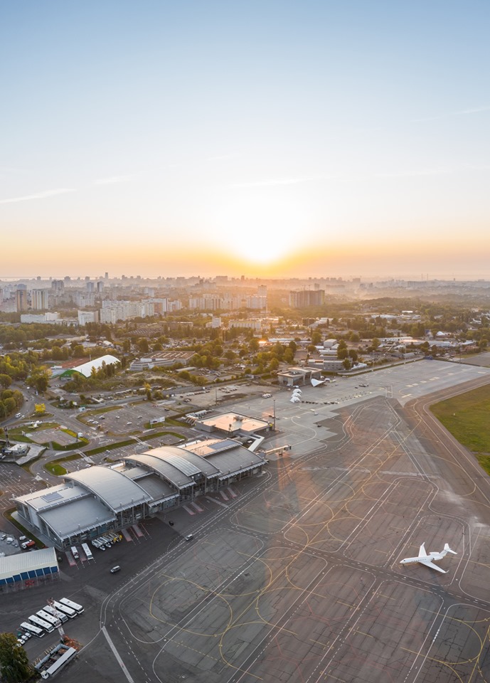 Аэропорт «Киев» открылся после ремонта: опубликованы впечатляющие фото с высоты. ФОТО