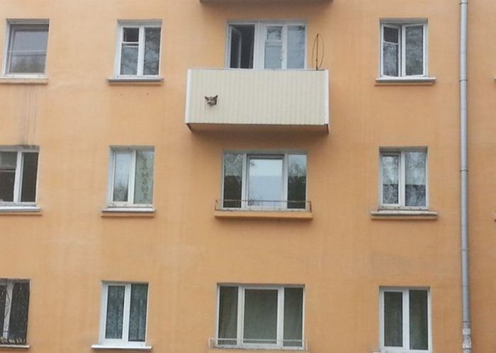 Забавные фотки странных балконов от дизайнеров-любителей. ФОТО