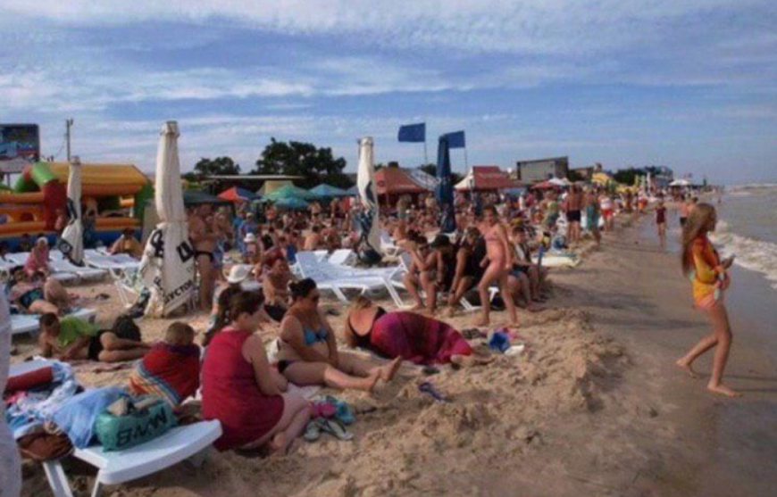 Крыму остается только мечтать: появились свежие фото пляжей в Кирилловке. ФОТО