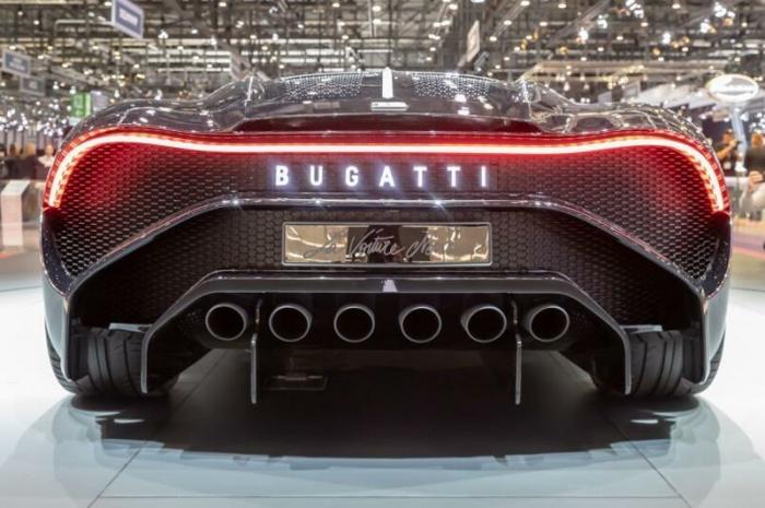 Самый дорогой автомобиль в мире Bugatti La Voiture Noire