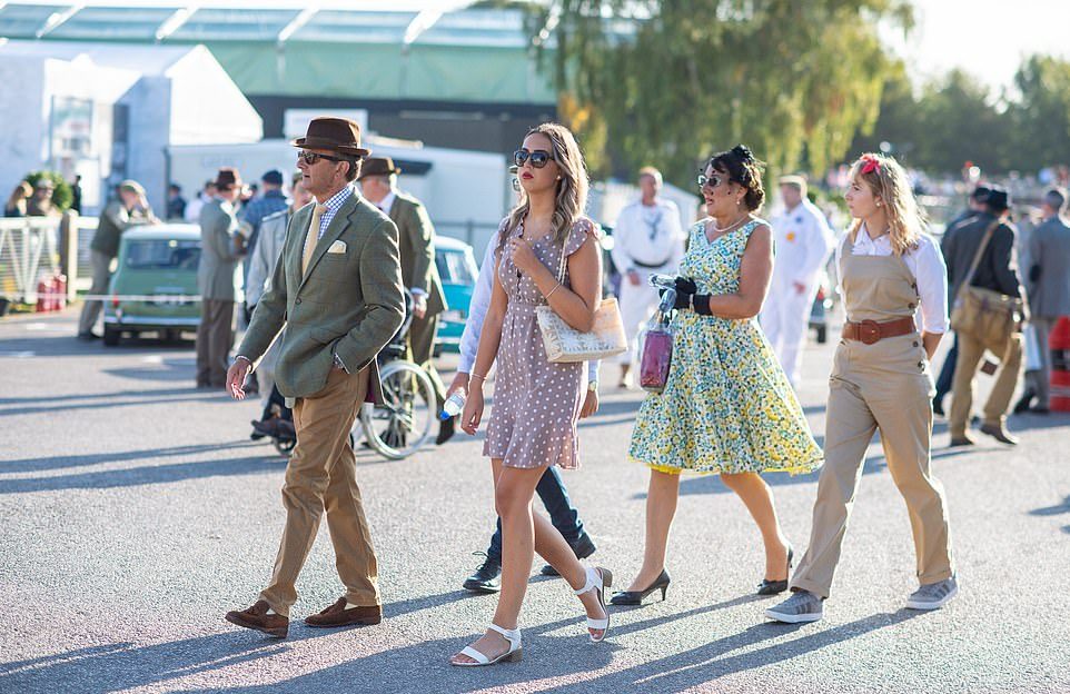 Ретро-фестиваль Goodwood Revival в Великобритании