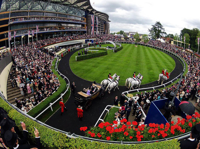 Как проходят элитные скачки Royal Ascot