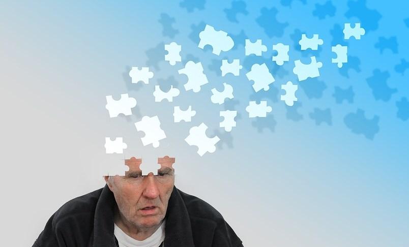 Названы первые признаки развития болезни Альцгеймера