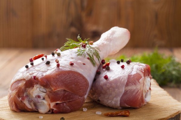 Мясо птицы вызывает три вида рака