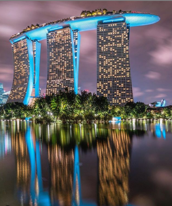 Сингапурский отель Marina Bay Sands – самый необычный отель мира (респ. Сингапур). | Фото: instagram.com/ Lee Mumford.