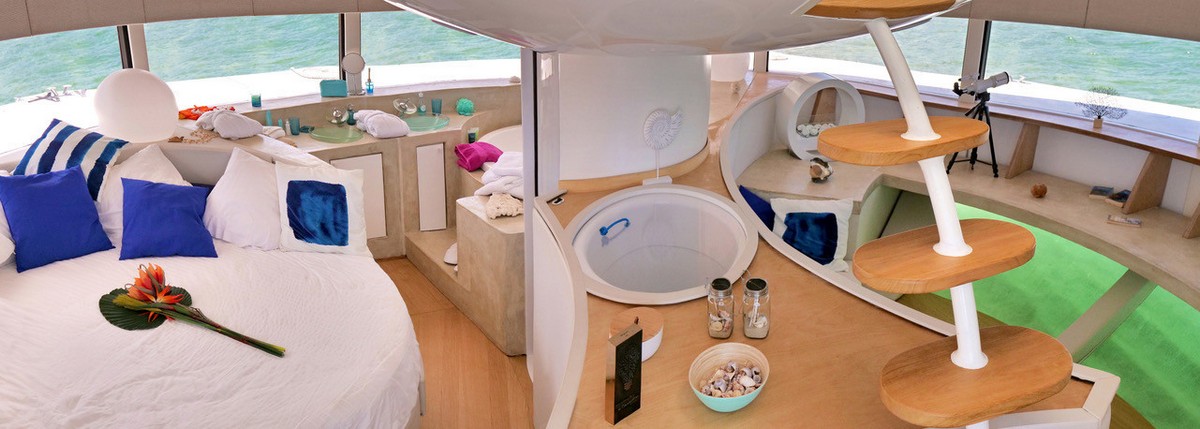 Плавучий отель в стиле Джеймса Бонда с подводными спальнями