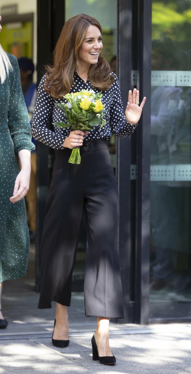 Королева кюлот: модные тренды 2019 в исполнении Кейт Миддлтон. ФОТО