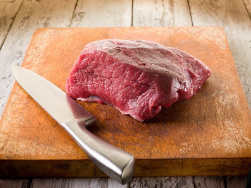 Отказ от мяса может быстро довести до инсульта