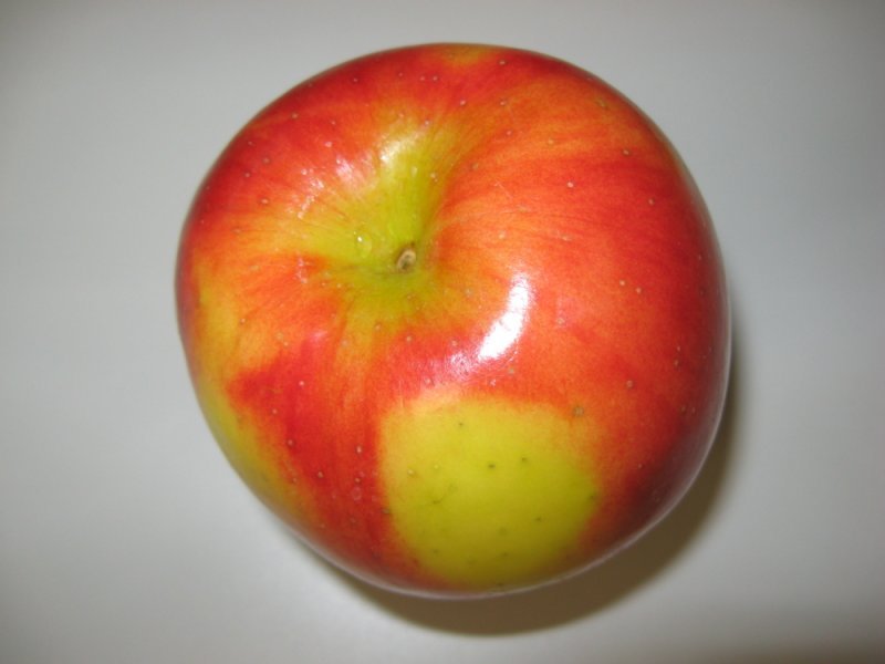 Что дает здоровью одно яблоко в день