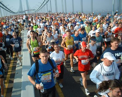 Беспрецедентный уровень безопасности организовали в Нью-Йорке во время марафона
