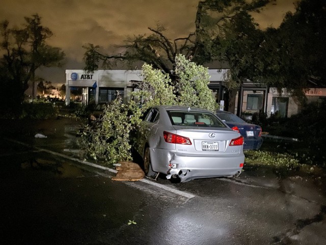 В США вновь бушевало торнадо. Фото