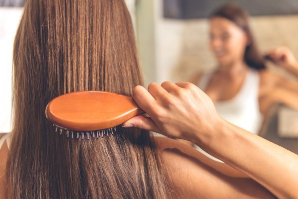 Простые правила домашнего ухода за окрашенными волосами
