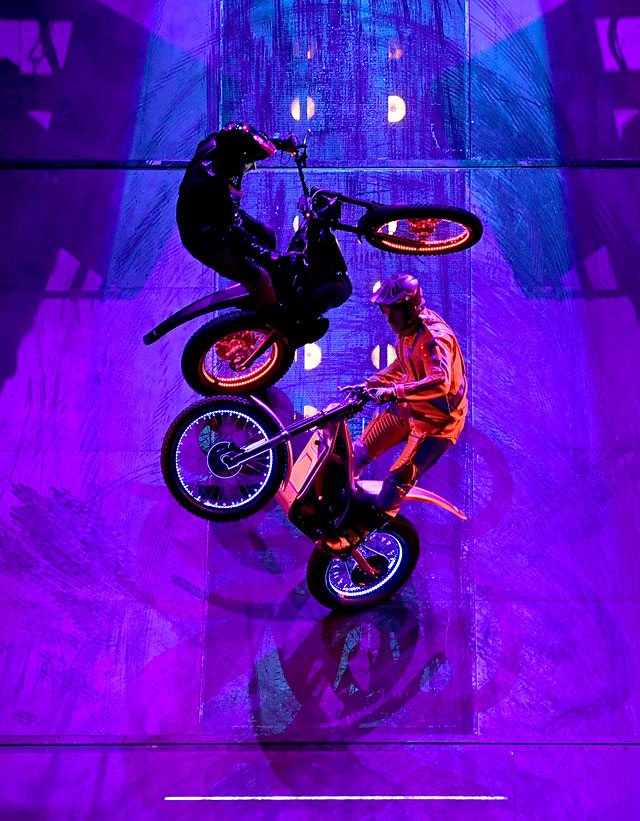 Подполье Лас-Вегаса на сцене: новое шоу цирка дю Солей. ФОТО